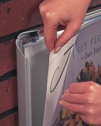 Snapper Frame Advertising Snapper Frame Advertising